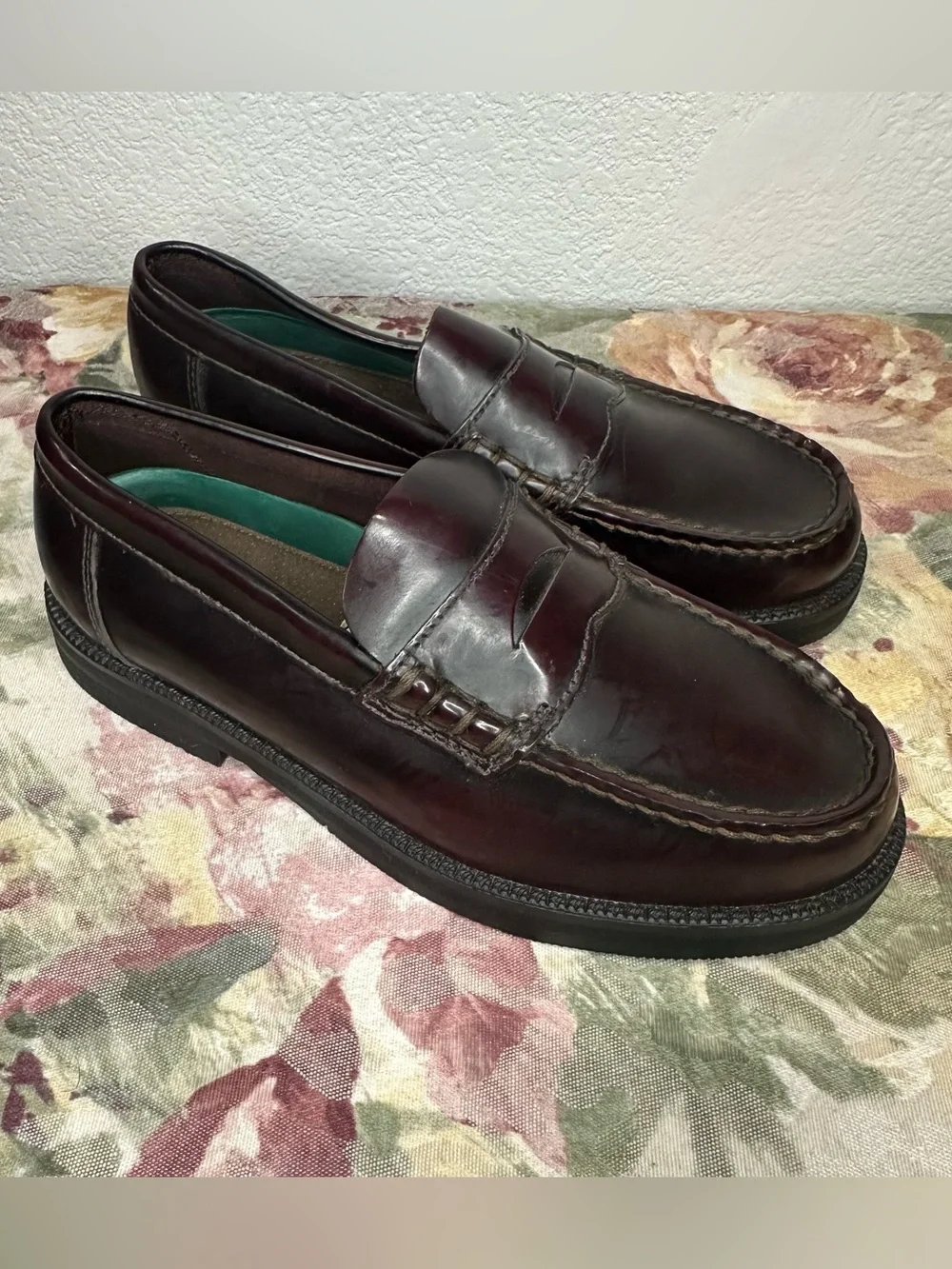 Bass Burgundy Penny Loafers Antaries 202A Leather Upper Size 4M New No Box Wine